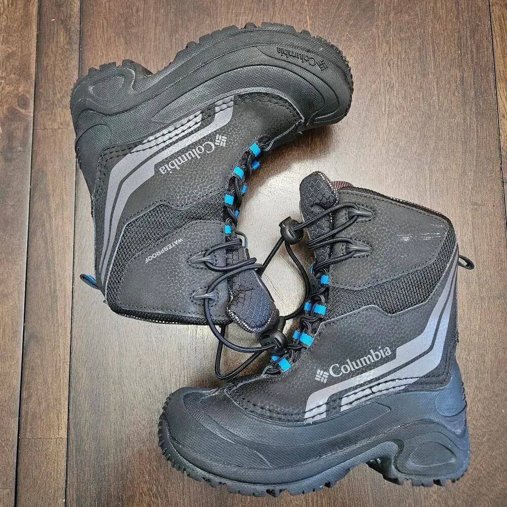 Columbia‎ Bugaboot Plus Omni-Heat Winter Snow Boots Boys US 1 Waterproof Play